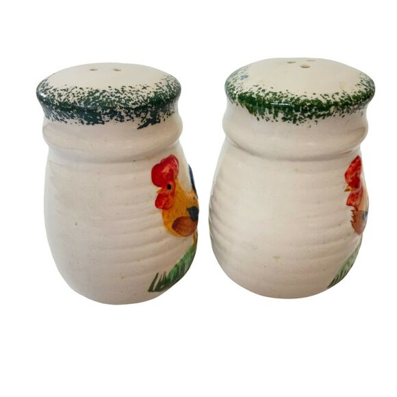 Salt & Pepper Shakers Set White Ceramic Rooster Country Kitchen Barnyard Farm - Picture 2 of 15